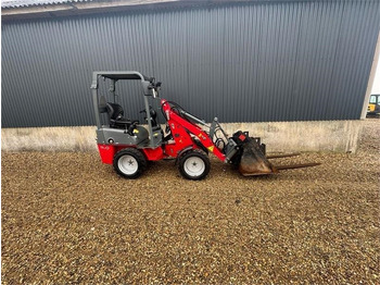 Weidemann 1140  - Compact loader