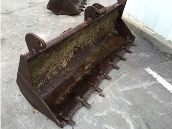 CASE 2300mm - Tractopelle - Loader bucket