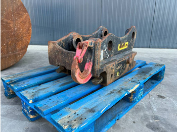OilQuick OQ65 - 311F / 313F / 315F - Quick coupler
