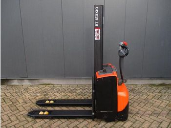 BT SWE 080L - Stacker