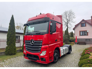  Mercedes-Benz 1845 - Tractor unit