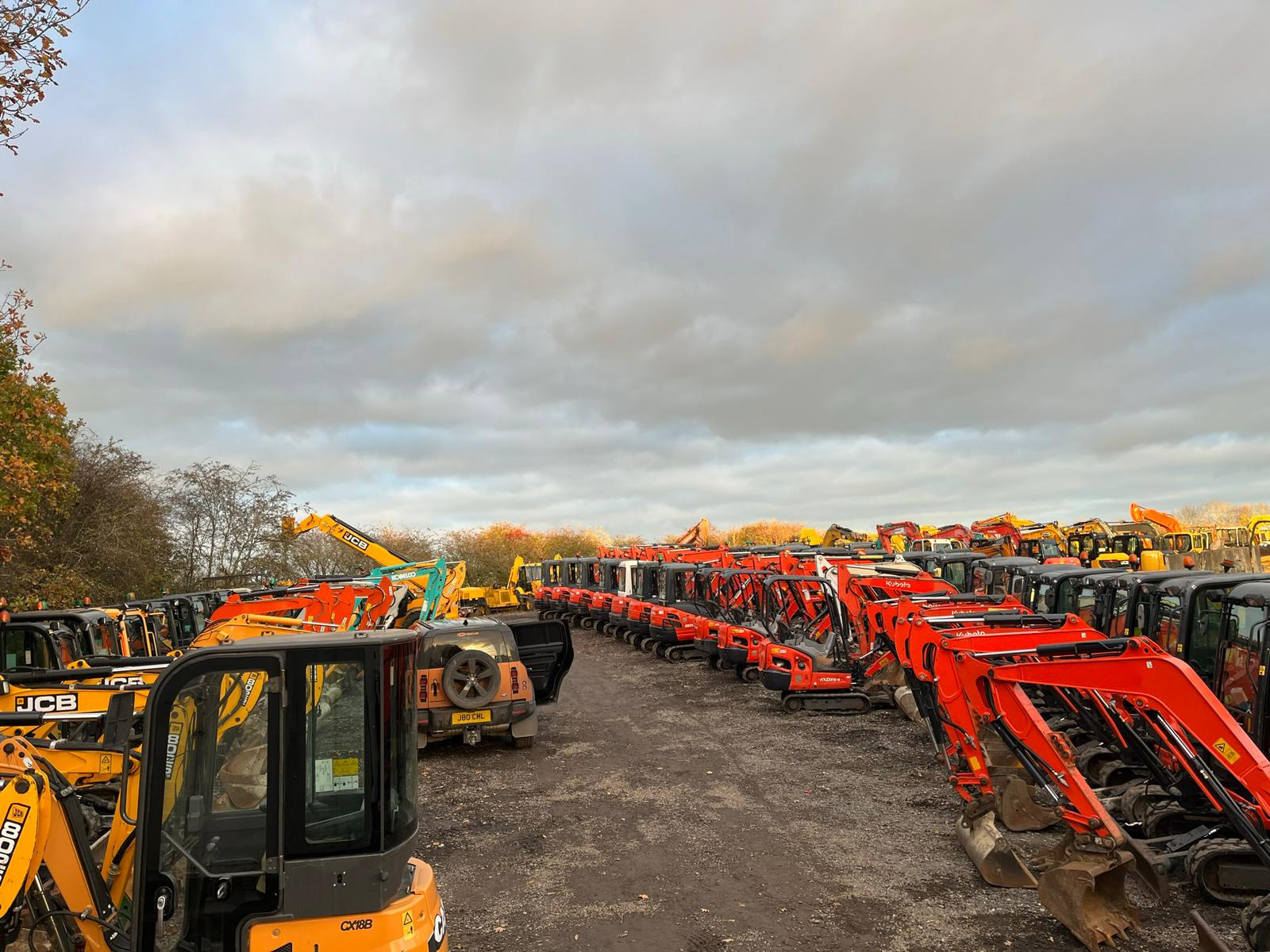 Central Machinery Limited - vehicles for sale undefined: picture 2