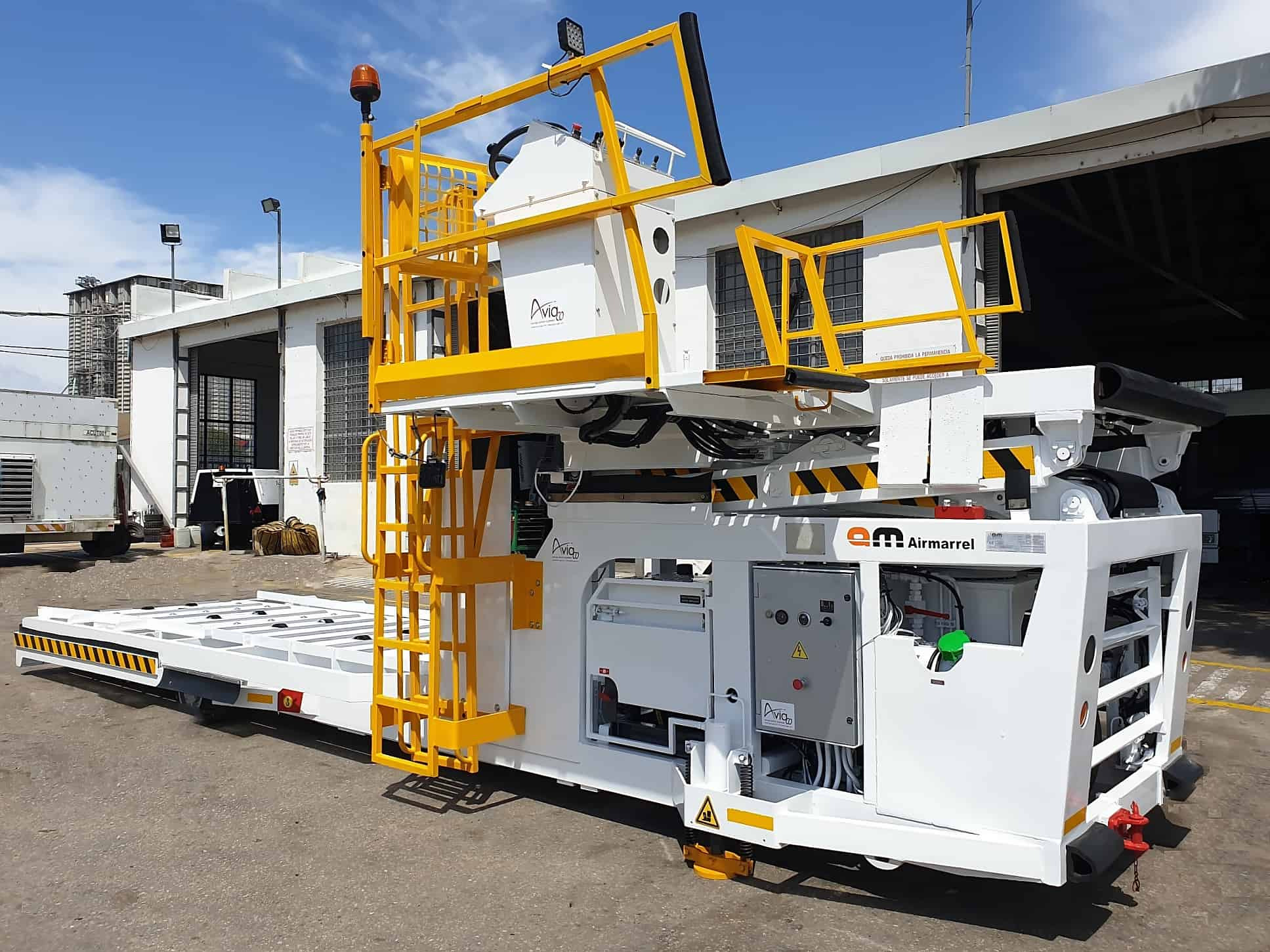AVIACO GSE - Material handling equipment - rent undefined: picture 59