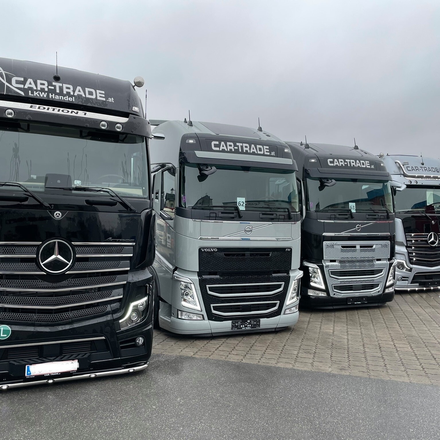 Cartrade Gebrauchtwagen GmbH - vehicles for sale undefined: picture 1
