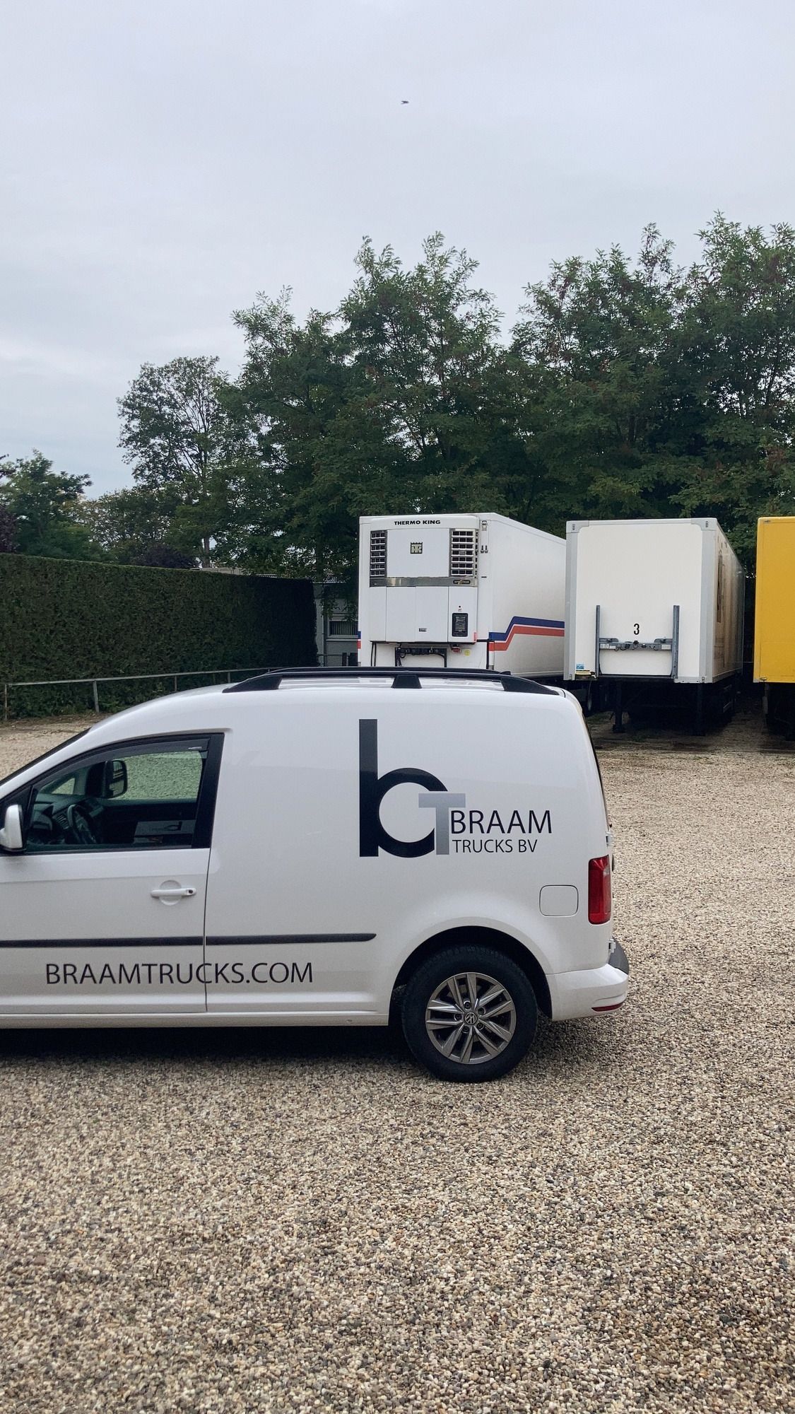 BRAAM TRUCKS & TRAILER VERHUUR B.V. undefined: picture 12