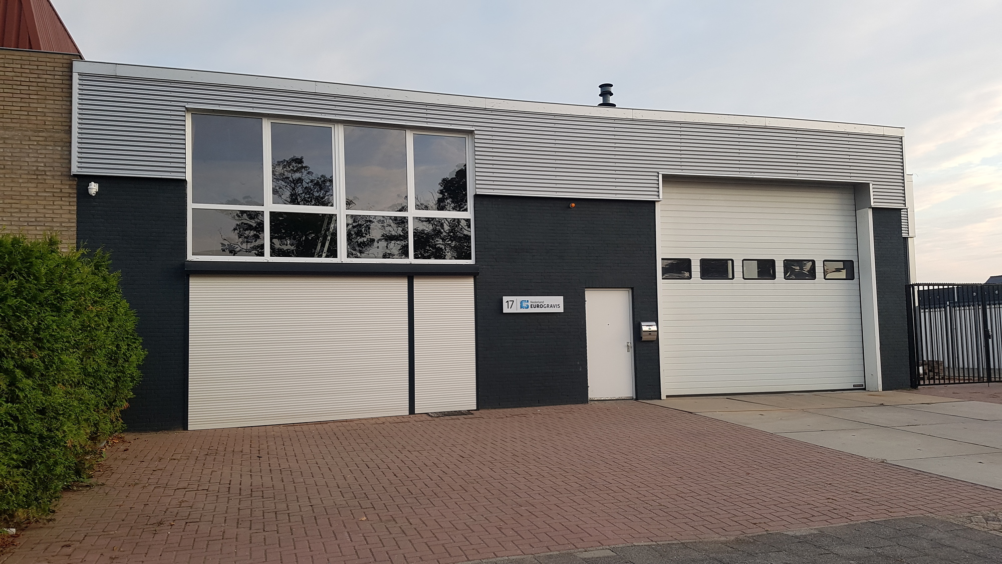 EUROGRAVIS NEDERLAND - Spare parts CUMMINS - new undefined: picture 1