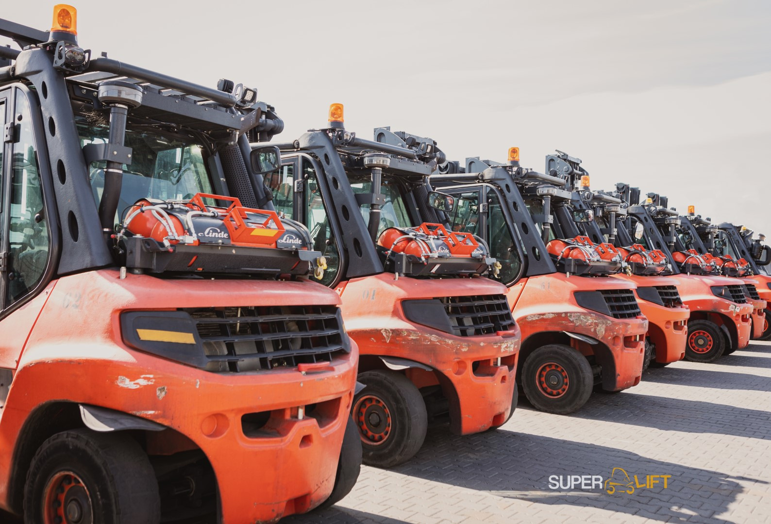 SUPERLIFT - Material handling equipment - Year: 2014 undefined: picture 4