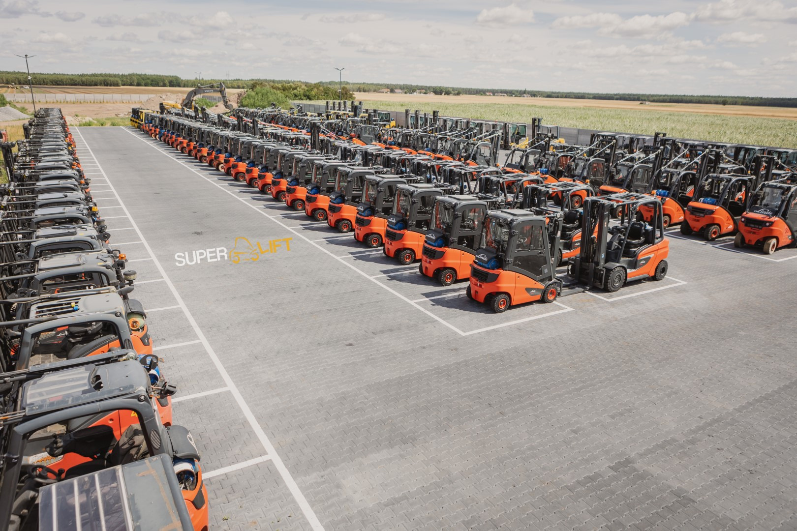 SUPERLIFT - Material handling equipment - Year: 2014 undefined: picture 5