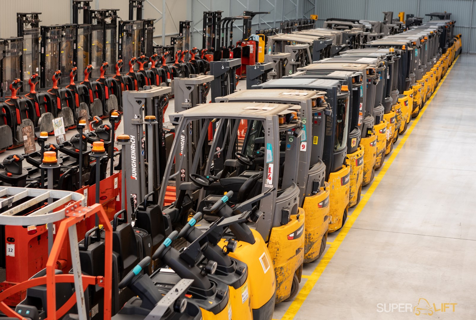 SUPERLIFT - Material handling equipment - Year: 2014 undefined: picture 8