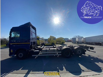 Container transporter/ Swap body truck DAF XF Euro6 480: picture 2