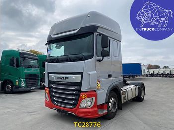 Tractor unit DAF XF 450