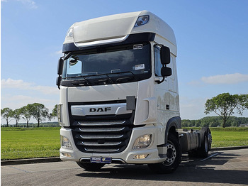 Cab chassis truck DAF XF 480