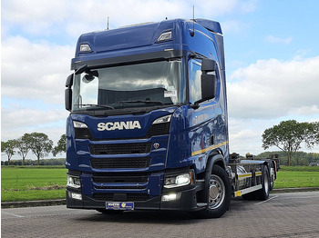 Container transporter/ Swap body truck SCANIA R 410