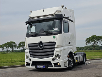 Tractor unit MERCEDES-BENZ Actros 1845