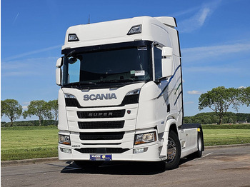 Tractor unit SCANIA R 460