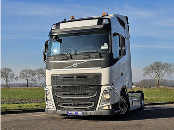 Tractor unit VOLVO FH 460