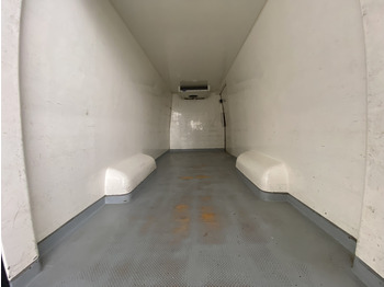 Refrigerated van Mercedes-Benz Sprinter 316 CDI 4x4 MAXI Carrier Pulsor 350: picture 3