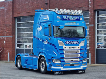 Tractor unit SCANIA S 500