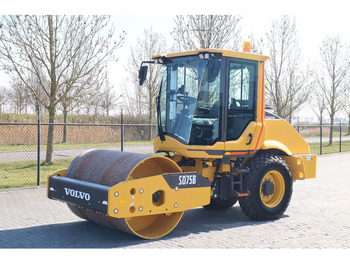 Combination roller Volvo SD75B | SD 75 B | NEW / UNUSED | 1 YEAR WARRANTY: picture 2 Combination roller Volvo SD75B | SD 75 B | NEW / UNUSED | 1 YEAR WARRANTY: picture 2