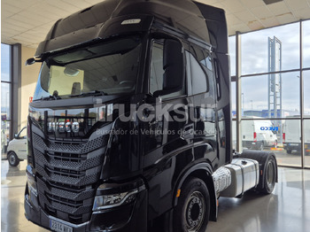 Tractor unit IVECO S-WAY
