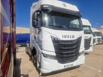 Tractor unit IVECO S-WAY AS440S51T/P: picture 2