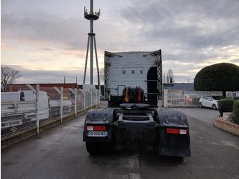 Tractor unit Renault Premium 460: picture 5