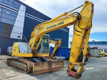 Crawler excavator New Holland E235B SR-2: picture 3