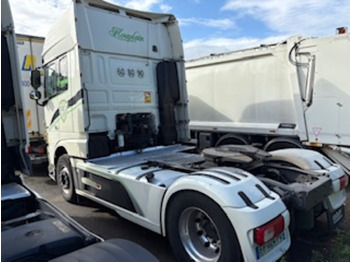 Tractor unit DAF XF 530 FT: picture 4