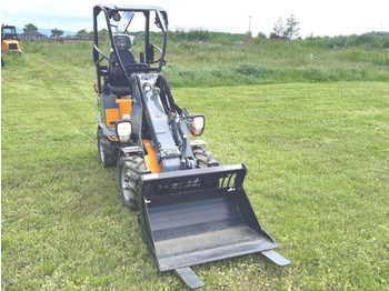 New Telescopic wheel loader Giant G 1100 Tele: picture 3