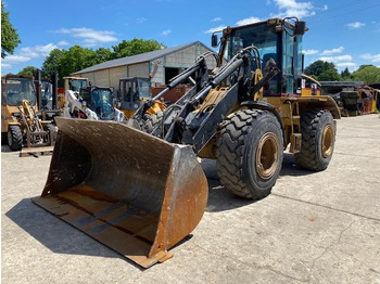 Wheel loader CATERPILLAR