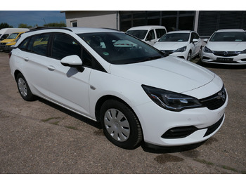 Car OPEL