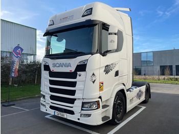 Tractor unit SCANIA S 500