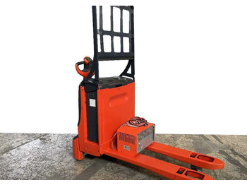 Pallet truck LINDE T16