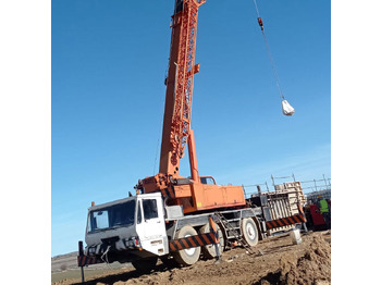 Mobile crane