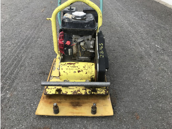 Vibratory plate Ammann Rüttelplatte AVP 1240 Gummimatte: picture 5