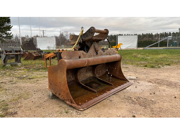 Excavator bucket