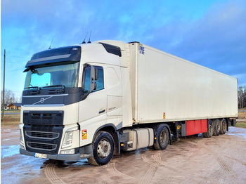 Tractor unit Volvo FH460 + refrigerated semi-trailer: picture 3