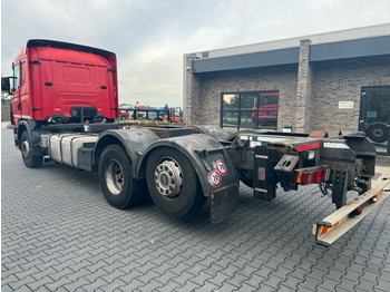 Cab chassis truck Scania R124-420 .420 6x2: picture 4