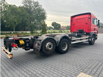 Cab chassis truck Scania R124-420 .420 6x2: picture 3