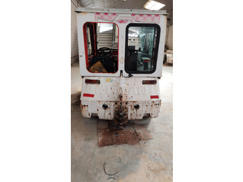 Baggage tractor FV02 Nissan Baggage Tractor: picture 2