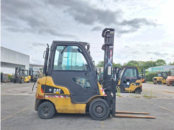 LPG forklift Caterpillar GP18N: picture 3