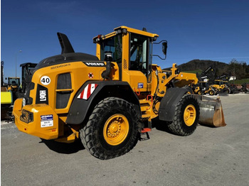 Wheel loader Volvo L90H: picture 3