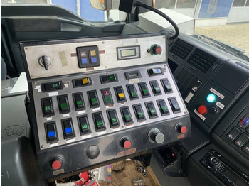 Road sweeper MAN TGA 26.430 6x2-2 LL: picture 5 Road sweeper MAN TGA 26.430 6x2-2 LL: picture 5