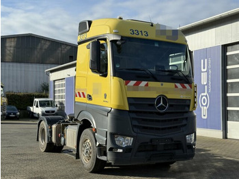 Tractor unit MERCEDES-BENZ Actros 1846