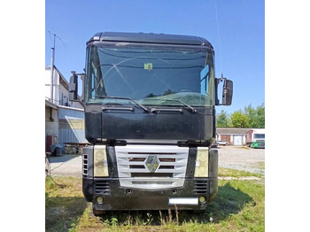 Tractor unit RENAULT Magnum 440: picture 2