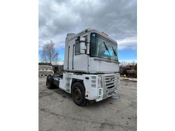 Tractor unit RENAULT Magnum 440