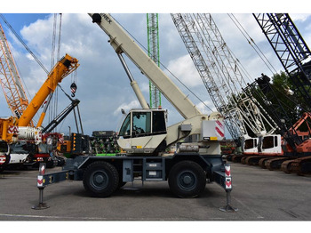Rough terrain crane TEREX
