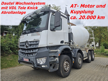 Concrete mixer truck LIEBHERR