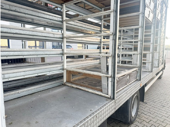 Box truck Mercedes-Benz LK 817 4x2 LK 817 4x2, Taubentransporter: picture 2 Box truck Mercedes-Benz LK 817 4x2 LK 817 4x2, Taubentransporter: picture 2