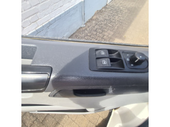 Ambulance Volkswagen T5 2.0 TDI T5 2.0 TDI, Krankenwagen: picture 5